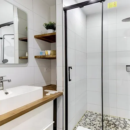 318 Suite Pivert - Superb Apartment In Parijs Buitenkant foto